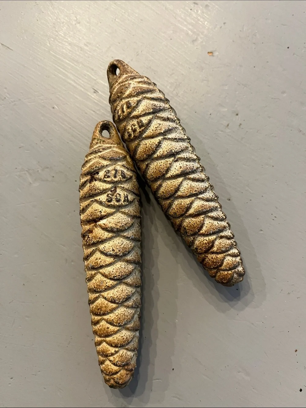 Pinecone cookoo clock weights- Antique Brown